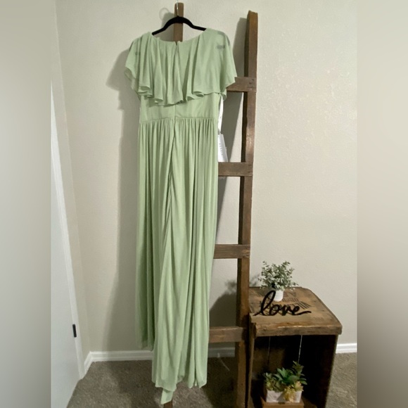 🌸SALE🌸Brand new AZAZIE dusty sage plus size bridesmaid/prom /dinner dress. - Picture 3 of 7